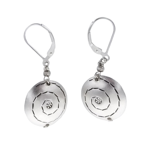 J & I Large Wire Wrapped Pearl Earrings Backside