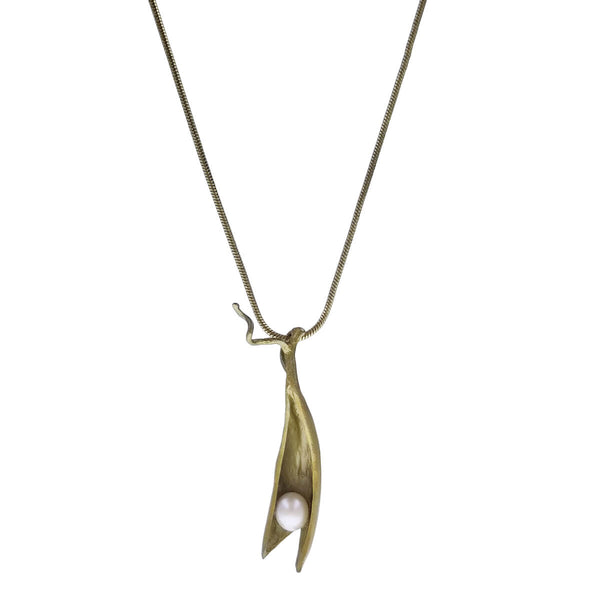 One Pearl Pea Pod Necklace